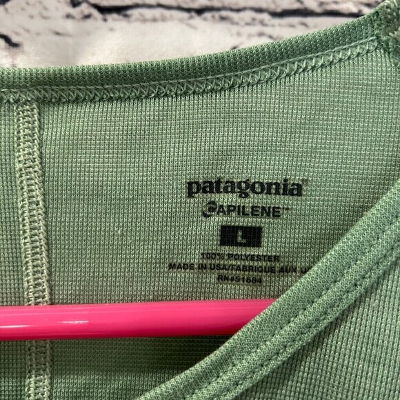 Ladies Patagonia long sleeve shirt Size L - Picture 3 of 3